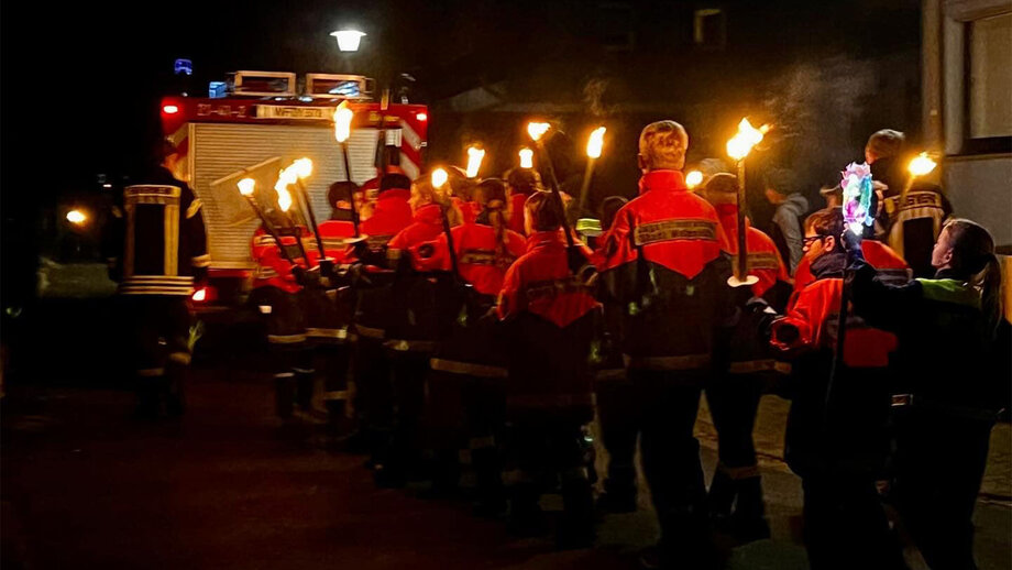 Bild: Laternenumzug der Feuerwehr Wolfenbüttel